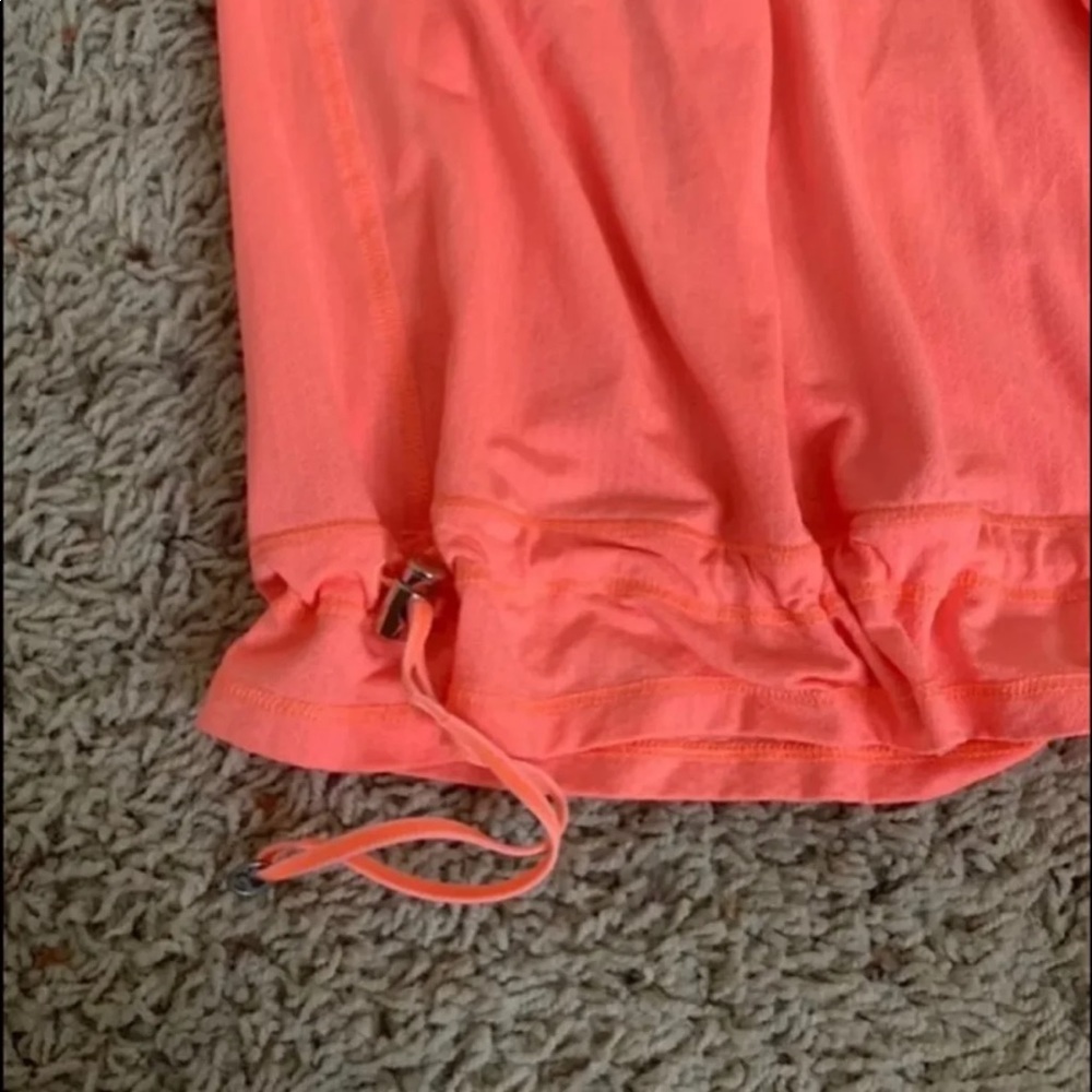 Lululemon top - Picture 3 of 4